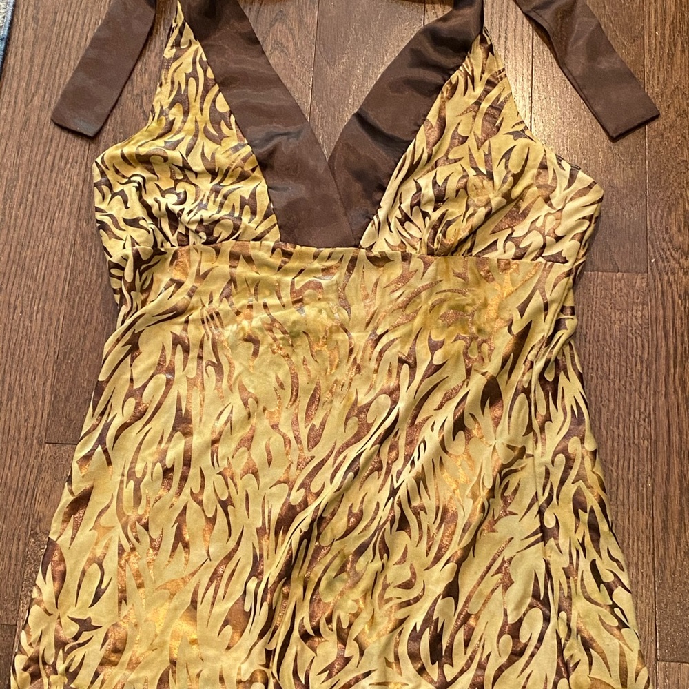 Size Medium Top Bundle - image 5